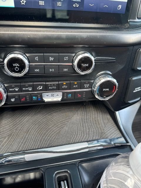 Used 2023 Agate Black Metallic Ford Platinum image 10