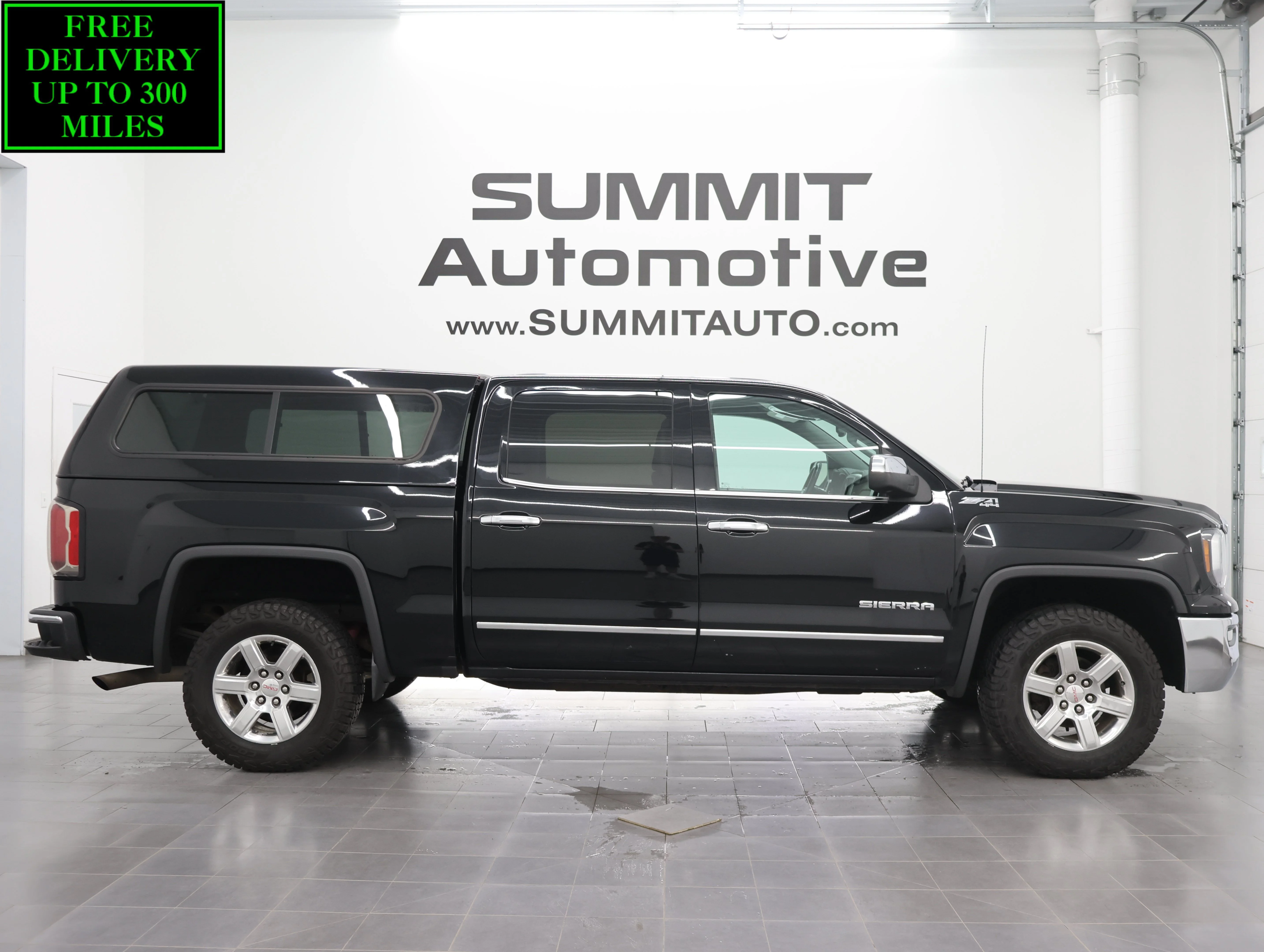 2017 GMC Sierra 4WD Crew Cab Short Box SLT's photo