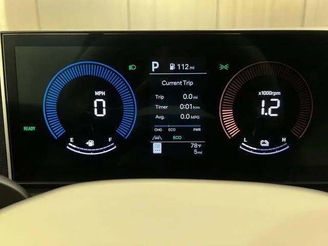 2026 Hyundai Santa Fe SE - Photo 21