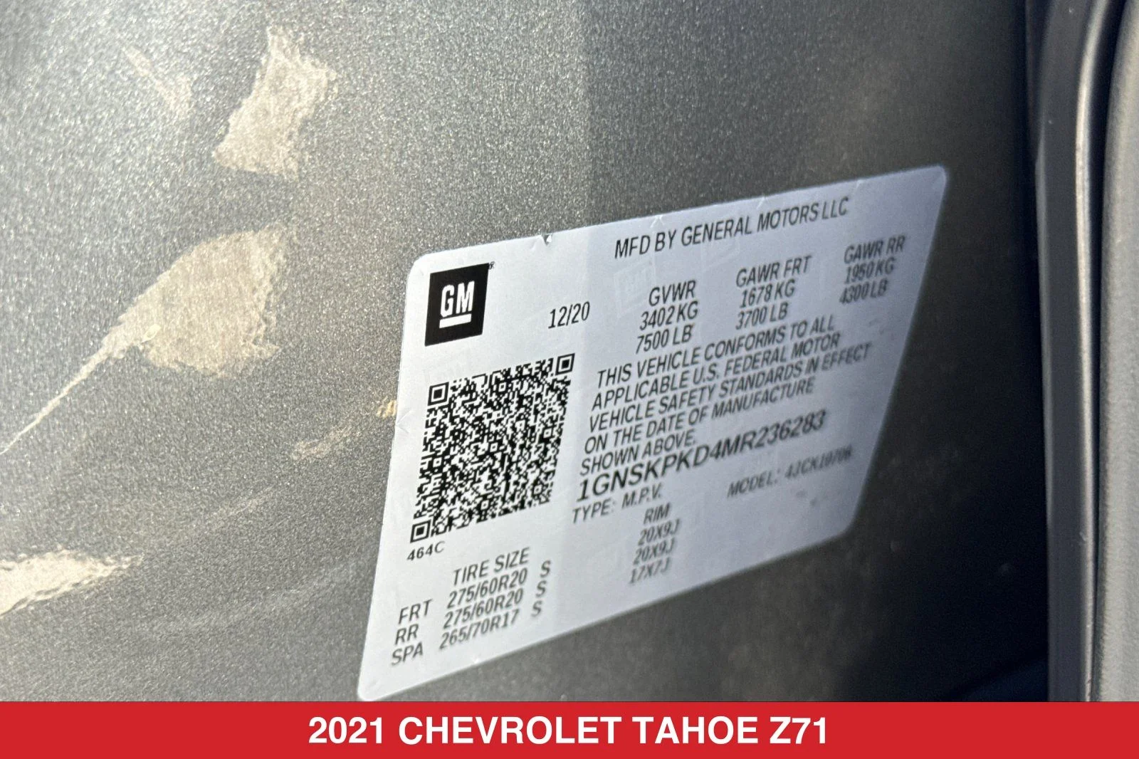 Used 2021 Gray Chevrolet Z71 image 33
