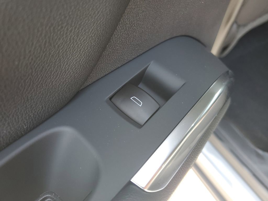 2026 Chevrolet Traverse LT - Photo 17