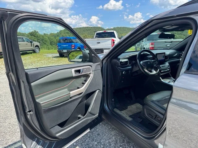 Used 2023 Gray Ford Timberline image 12