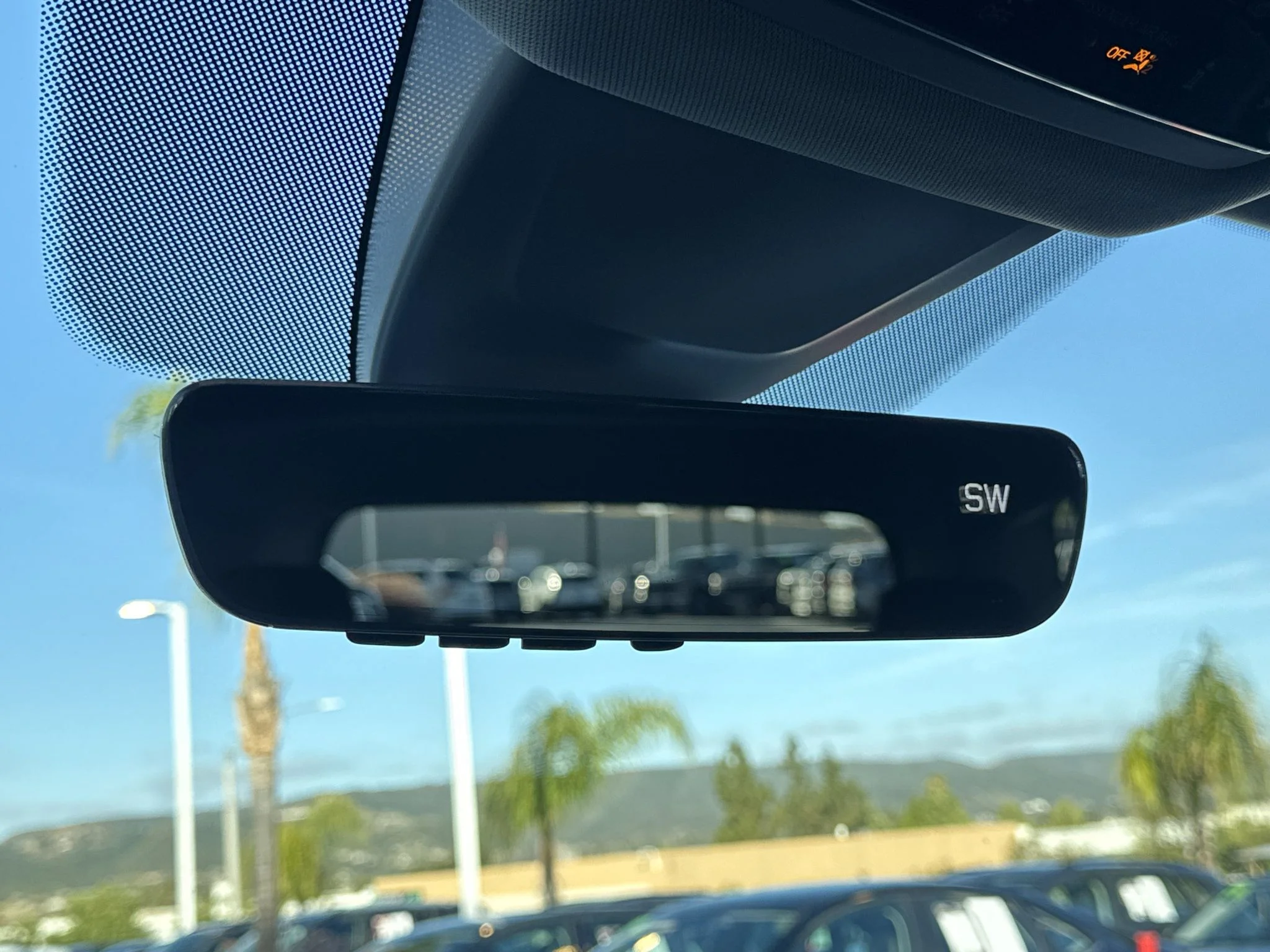 New 2026 Opal White Pearl Volkswagen 2.0T Peak Edition image 31