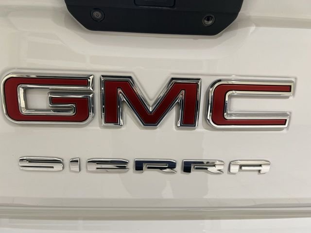Used 2021 White GMC Elevation image 27