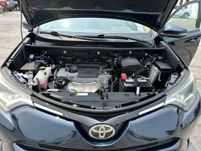Used 2017 Blue Toyota XLE image 20
