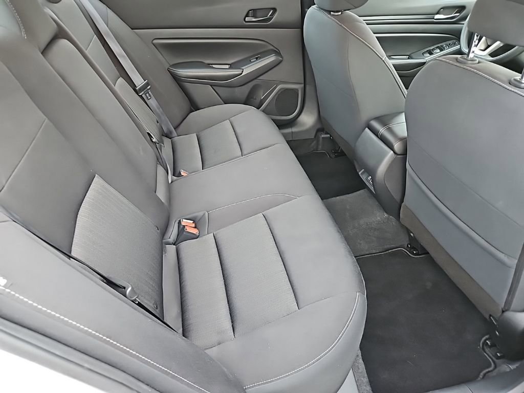 Used 2024 Silver Nissan SV FWD image 22