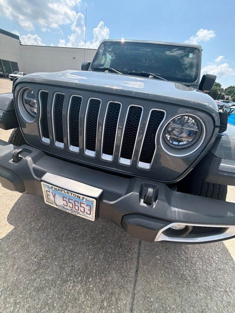 Used 2021 Sting-Gray Clearcoat Jeep Unlimited Sahara image 3