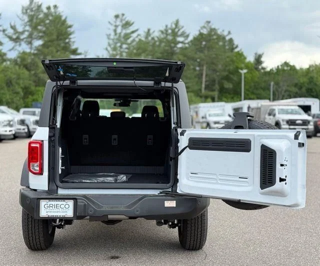 New 2026 Oxford White Ford Big Bend® image 7