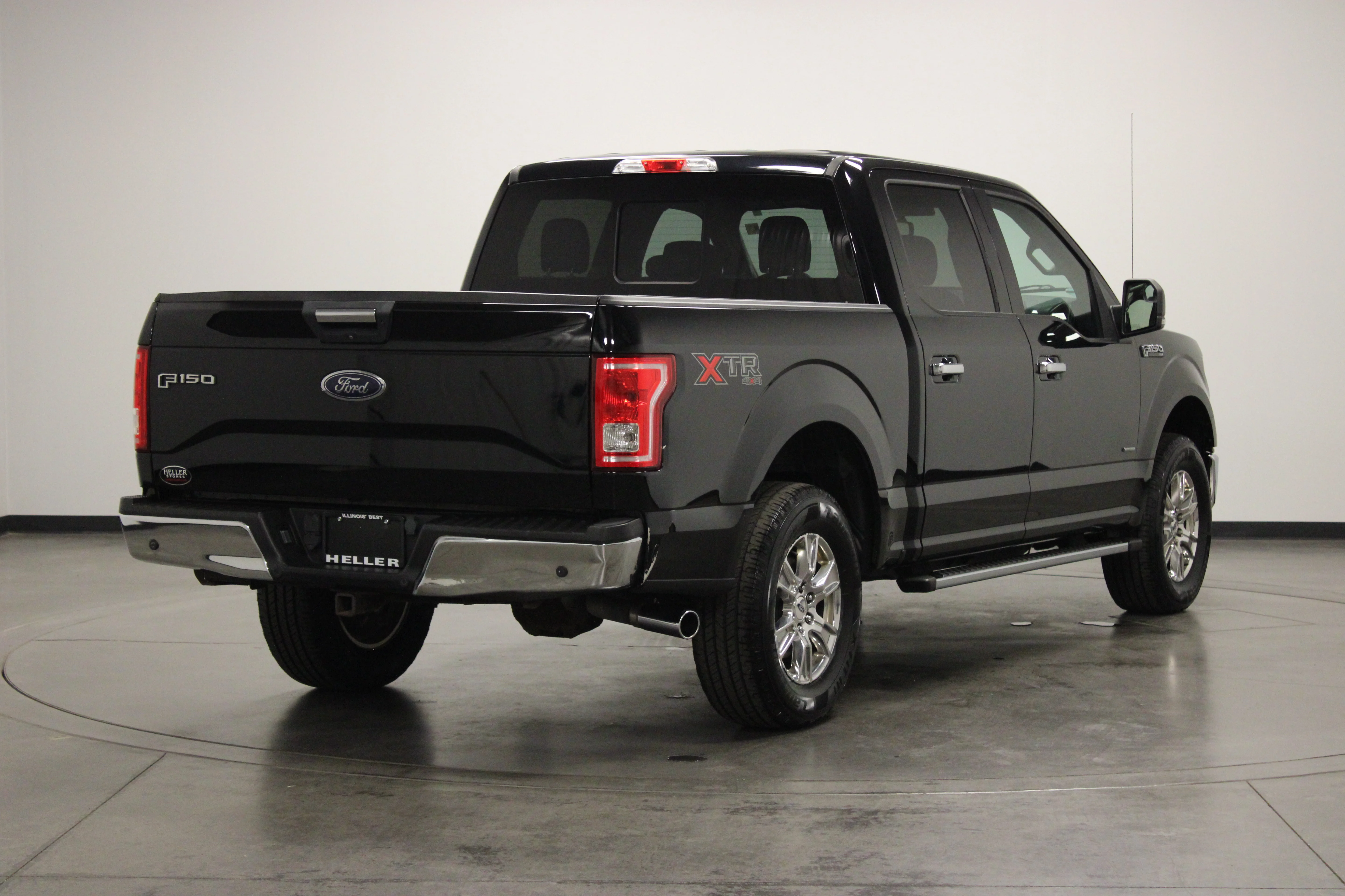 Used 2016  Ford XLT image 8