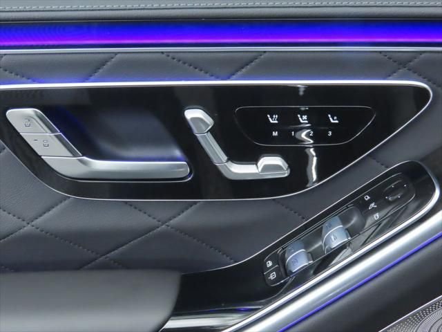 New 2026 Obsidian Black Metallic Mercedes-Benz S 580e image 25