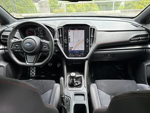 Used 2022 Magnetite Gray Metallic Subaru Limited image 8