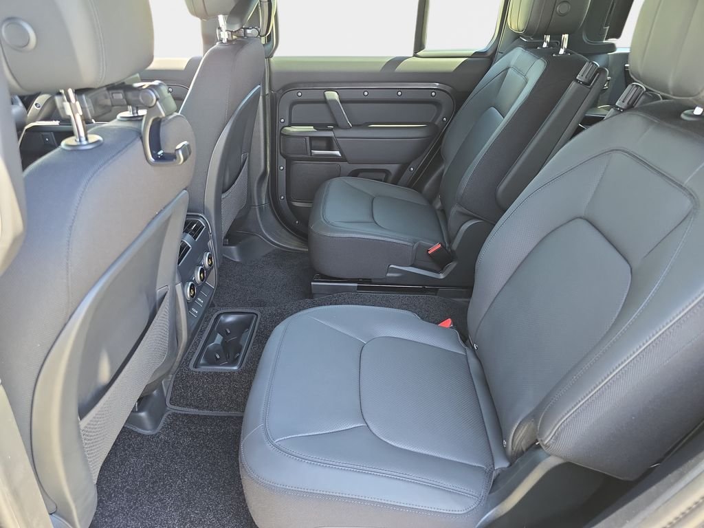 New 2026 Carpathian Grey Land Rover V8 image 15