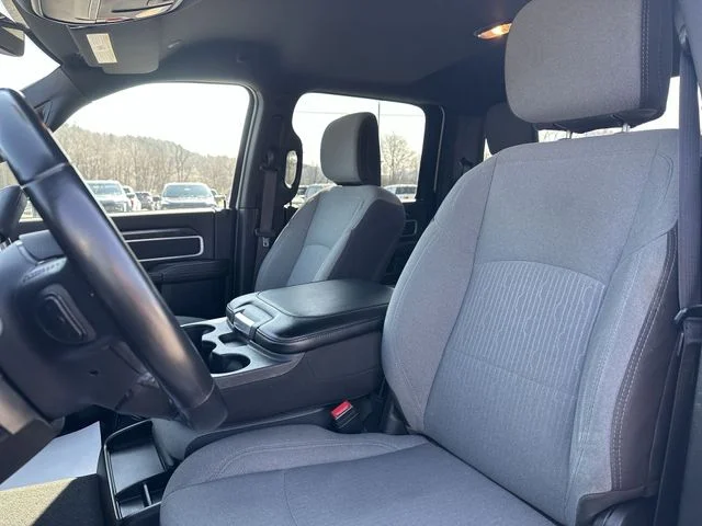 2024 RAM Ram 3500 Pickup Big Horn - Photo 15
