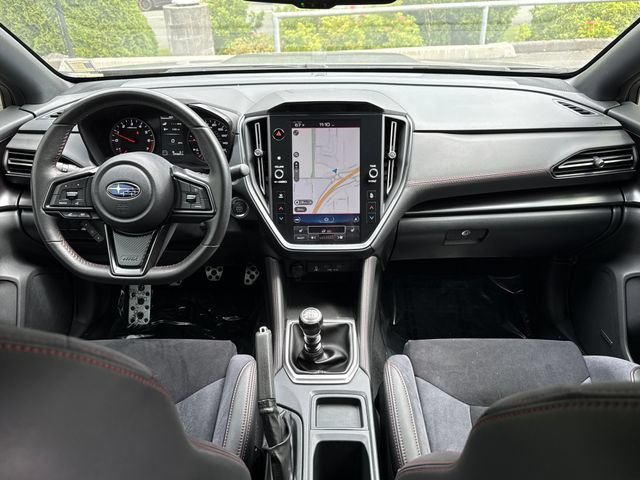 Used 2022 Magnetite Gray Metallic Subaru Limited image 8