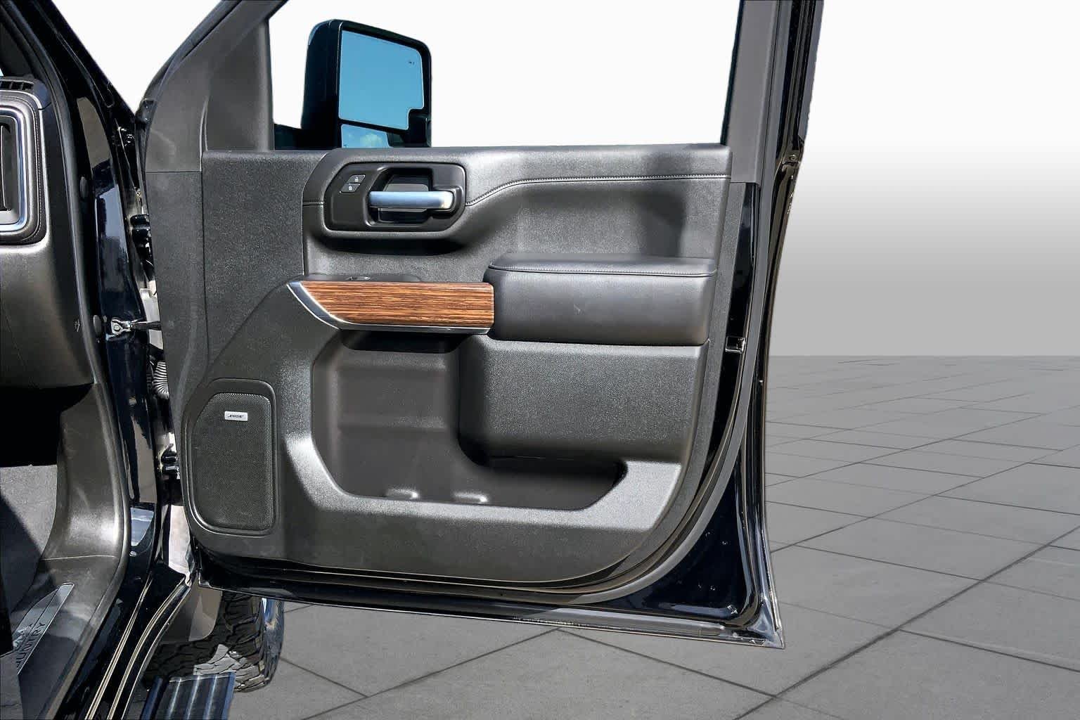 Used 2022 Black Chevrolet High Country image 45