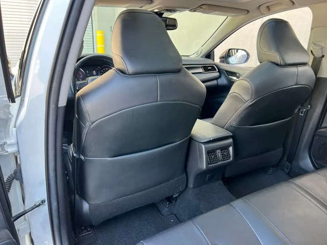 Used 2021 Wind Chill Pearl Toyota XSE V6 image 46