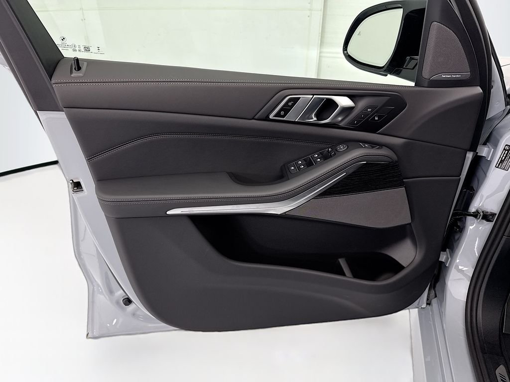 New 2026 Gray Metallic BMW M60i image 23