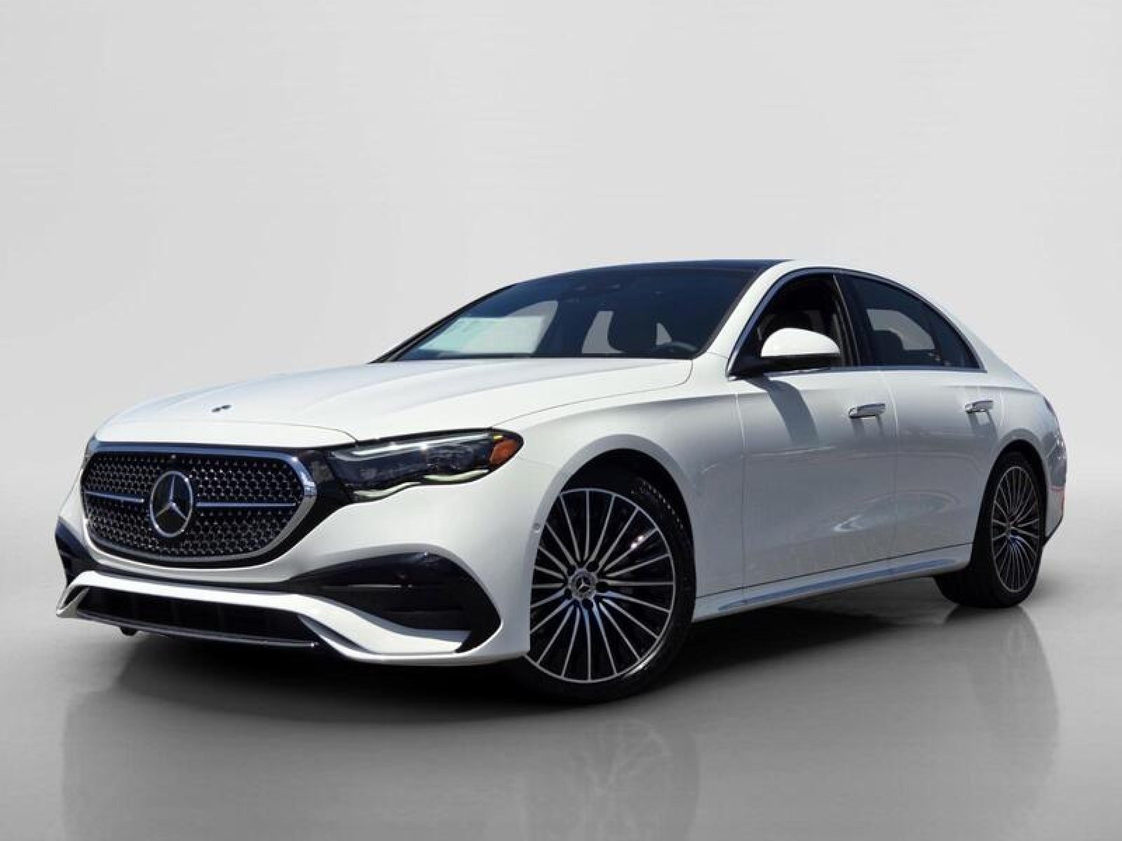 New 2026 Polar White Mercedes-Benz E 350 RWD Sedan image 1