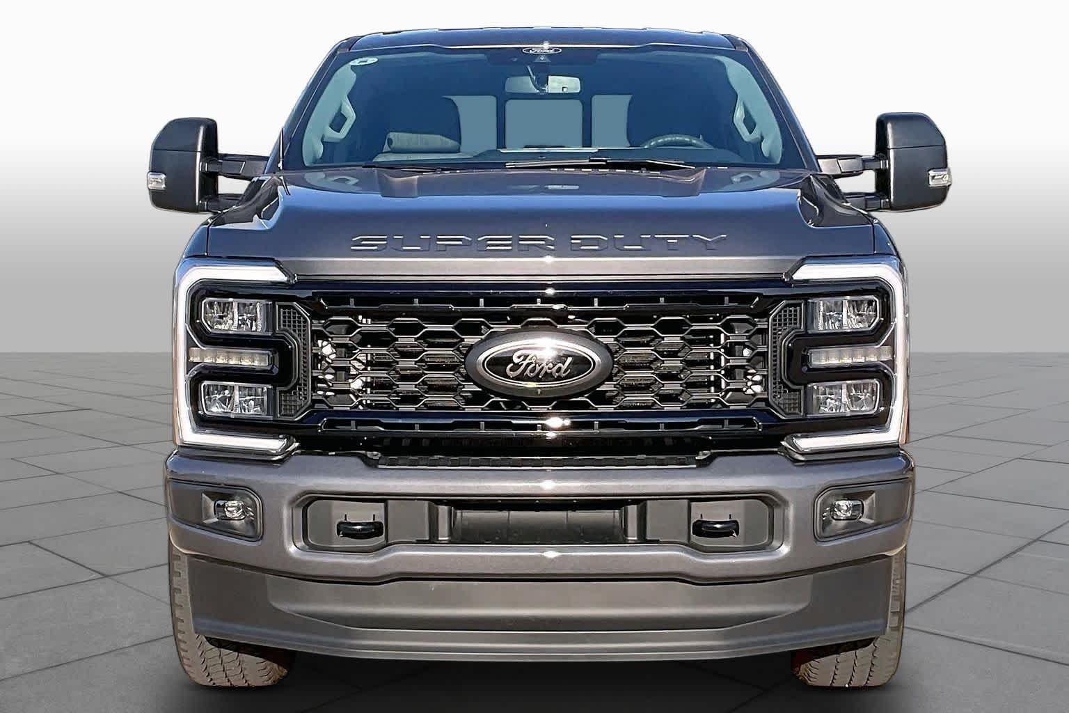 Used 2026 Carbonized Gray Ford XLT image 4