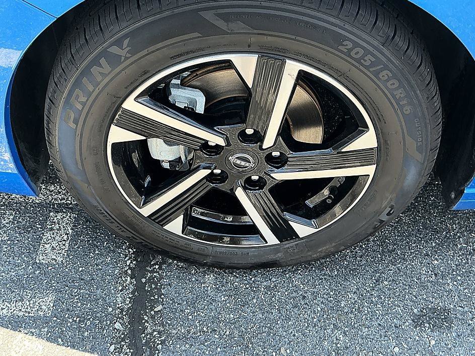 Certified Used 2024 Electric Blue Metallic Nissan SV image 7