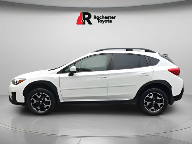 Used 2020 White Subaru Premium image 4