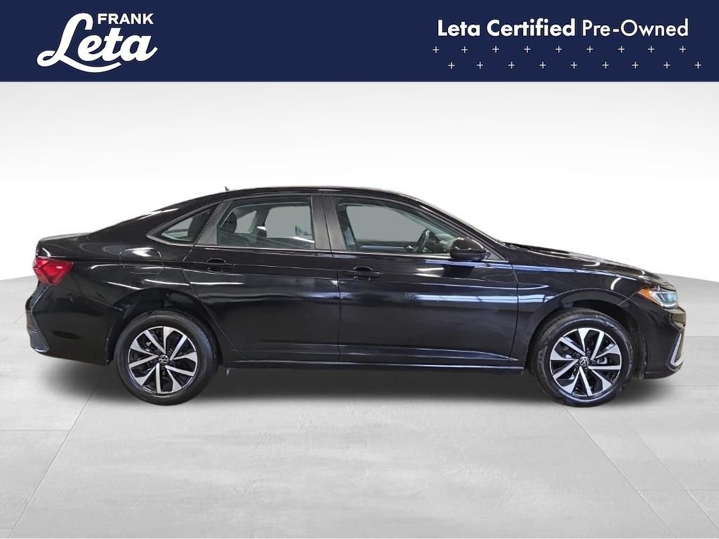 Used 2025 Deep Black Pearl Volkswagen  image 7