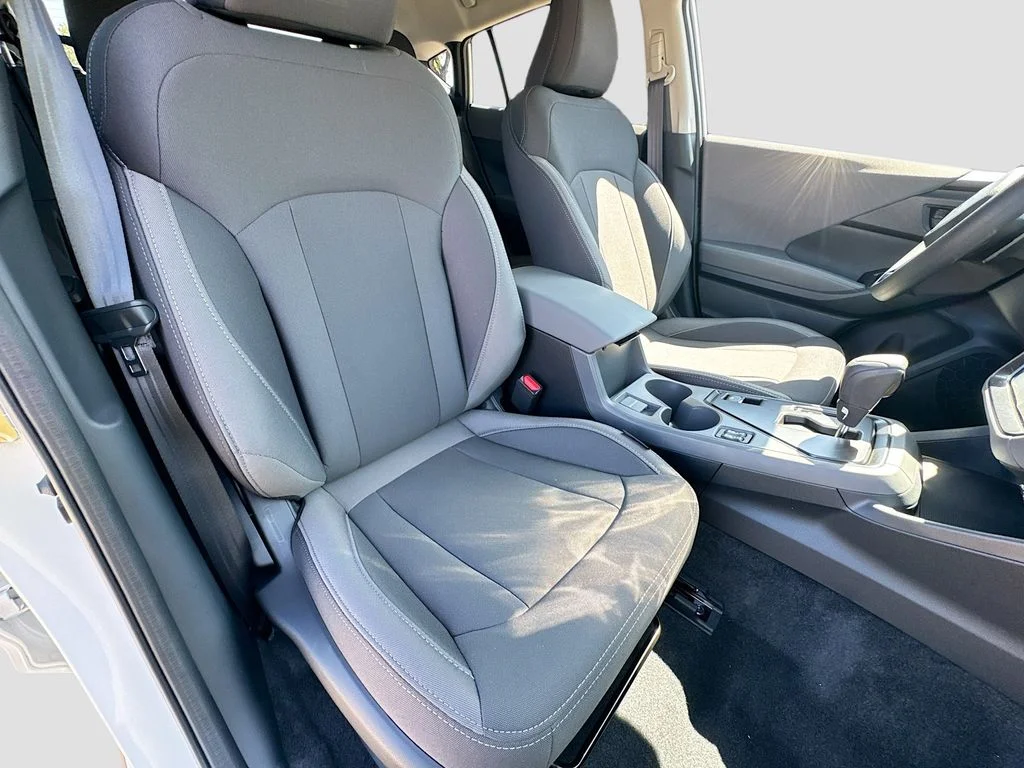 New 2026 White Subaru Premium image 34