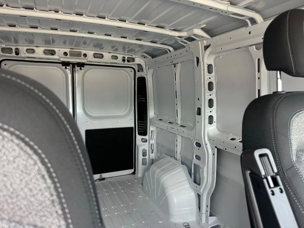 New 2026 Bright White Clear-Coat Exterior Paint RAM Low Roof image 49
