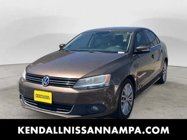 Used 2012 Brown Volkswagen SEL image 1