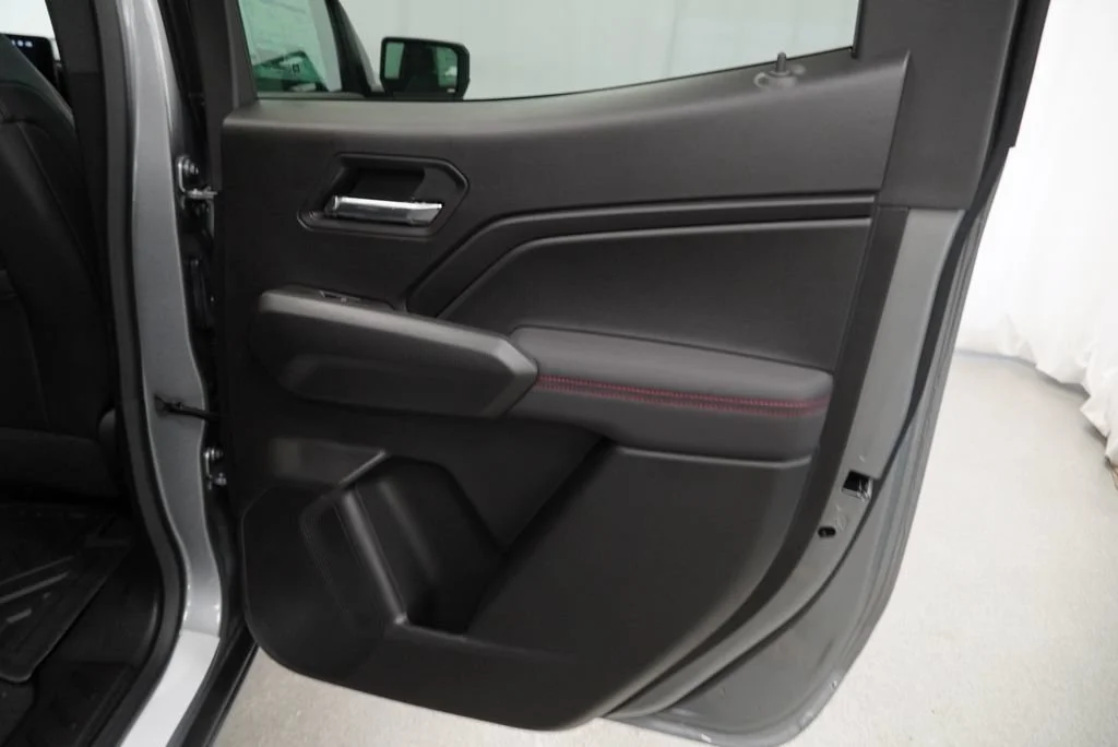 New 2026 Sterling Gray Metallic Chevrolet Z71 image 25