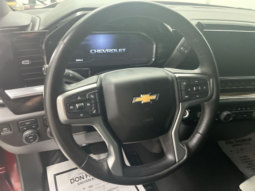 Used 2023 Red Chevrolet LT image 18