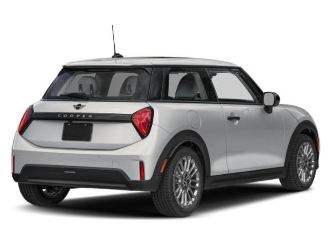New 2026 Silver MINI Signature Plus image 2
