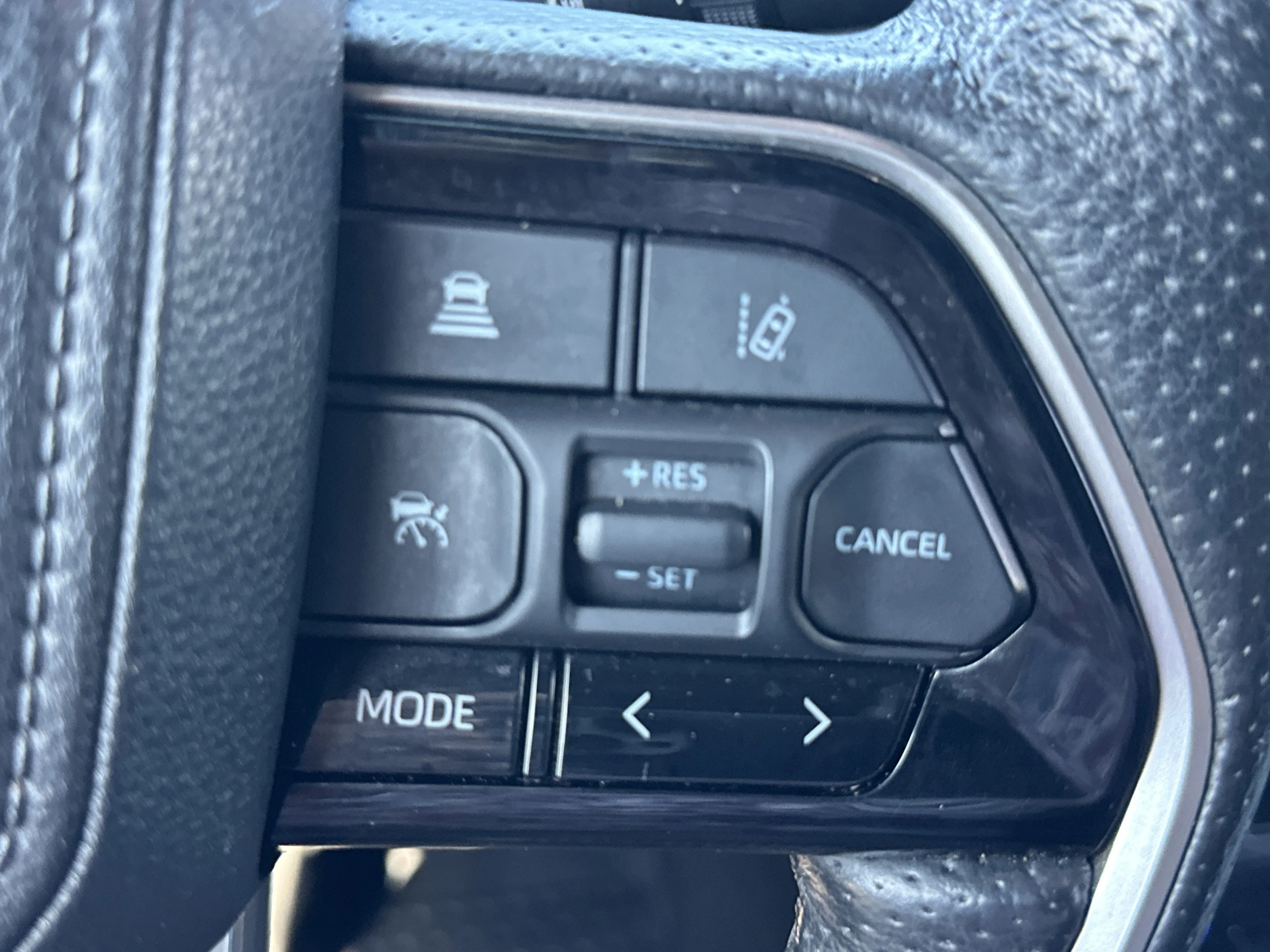 Used 2023 Magnetic Gray Metallic Toyota Platinum HV image 26