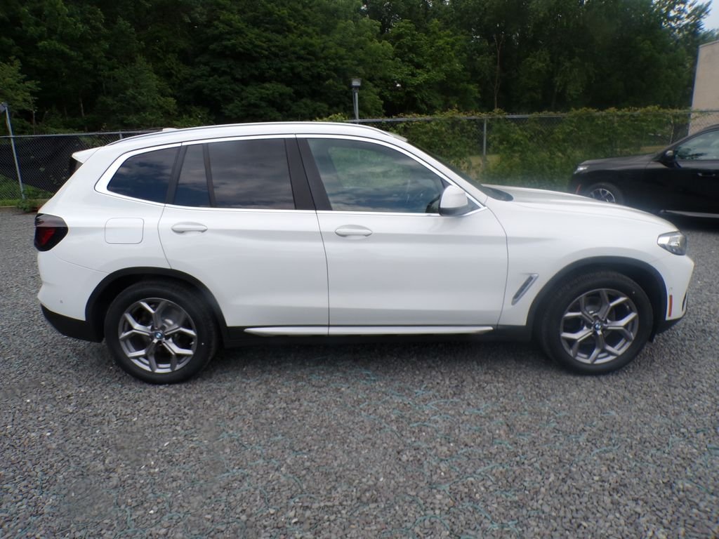 Certified Used 2023 Alpine White BMW xDrive30i image 3