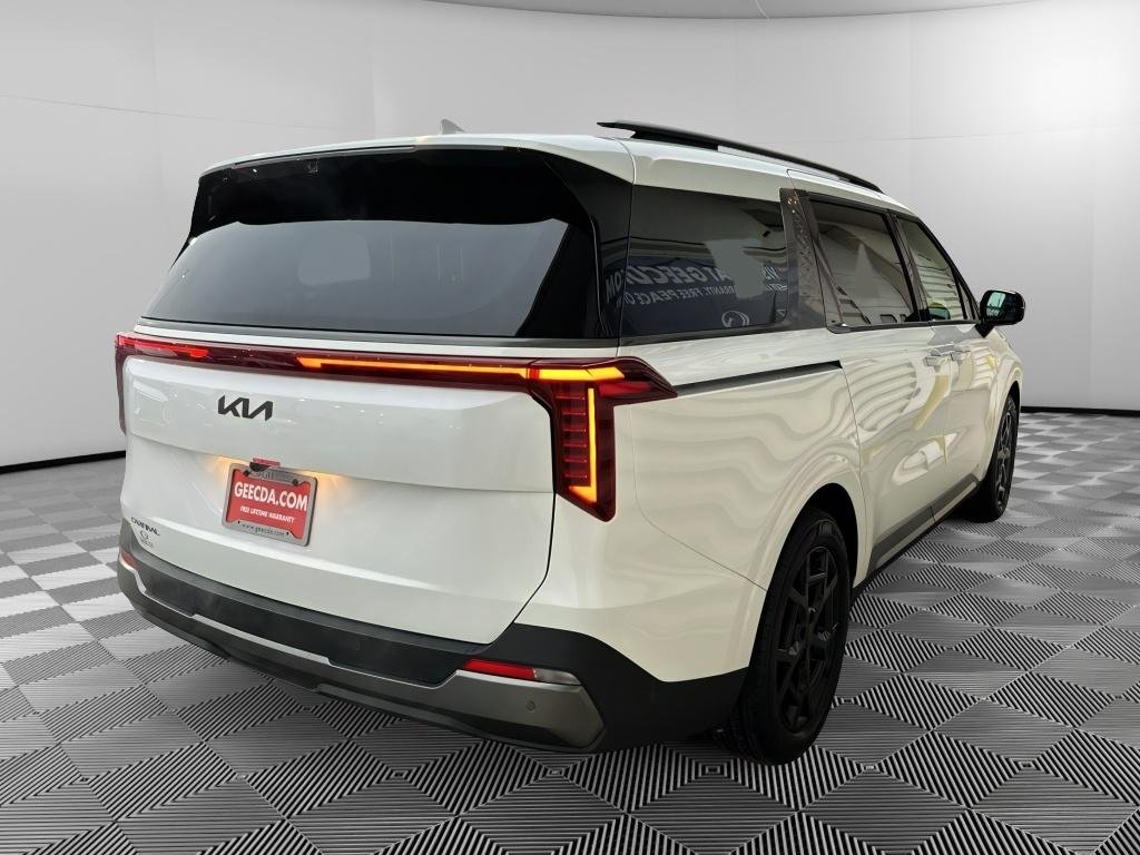 New 2026 Snow White Pearl Kia SX Prestige image 4