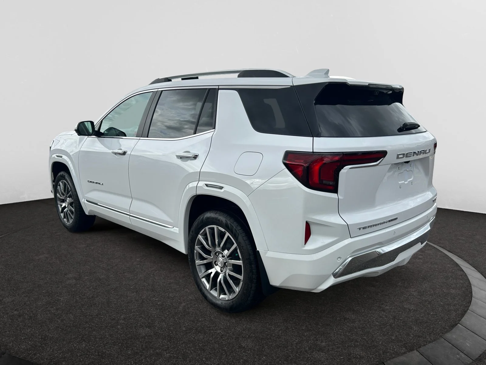 New 2027 Summit White GMC AWD Denali image 3