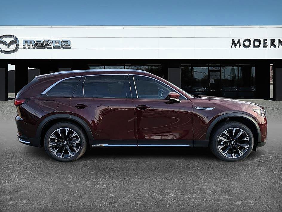 2026 Mazda CX-90 Premium Plus Package - Photo 4