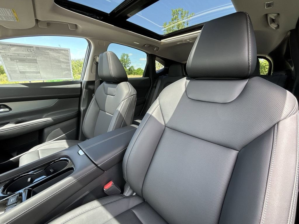 New 2026 Gray Nissan SL image 13