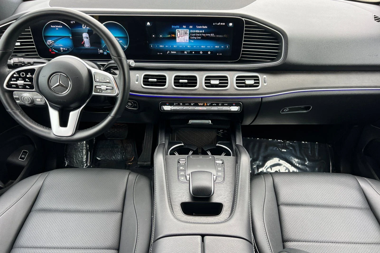 Used 2023 Silver Mercedes-Benz GLE 350 image 3