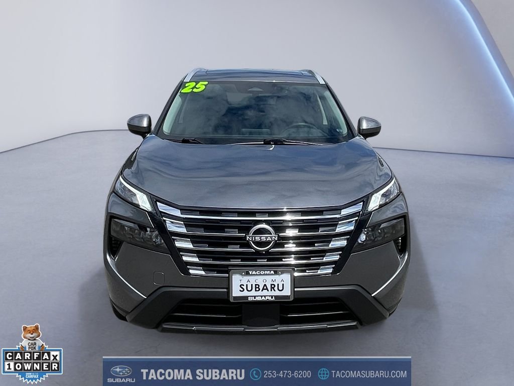 Used 2025 Gray Nissan SV image 8