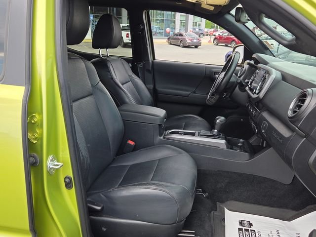 Used 2023  Toyota TRD Off-Road image 15