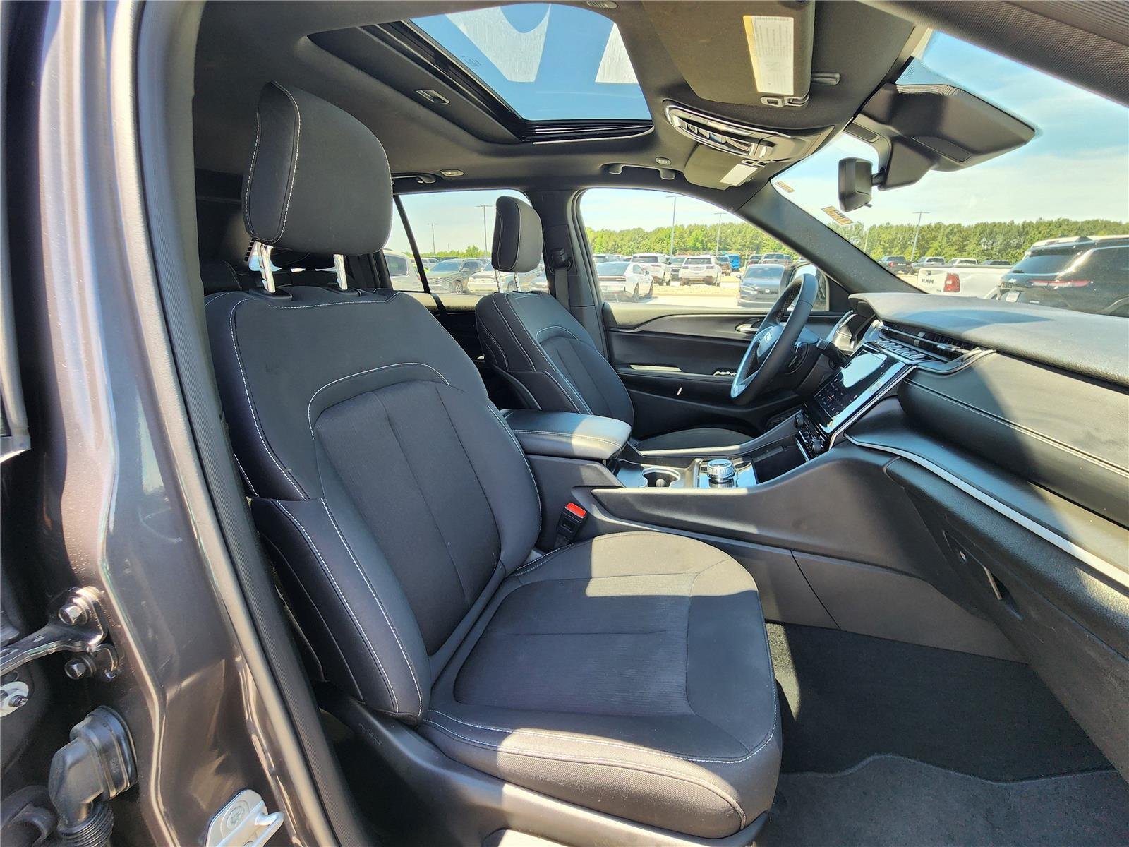 1C4RJGAG6R8616017