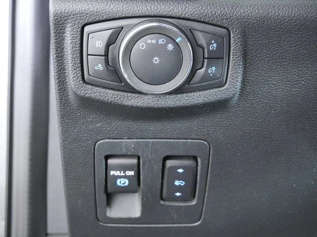 Certified Used 2019 Gray Ford XLT image 25