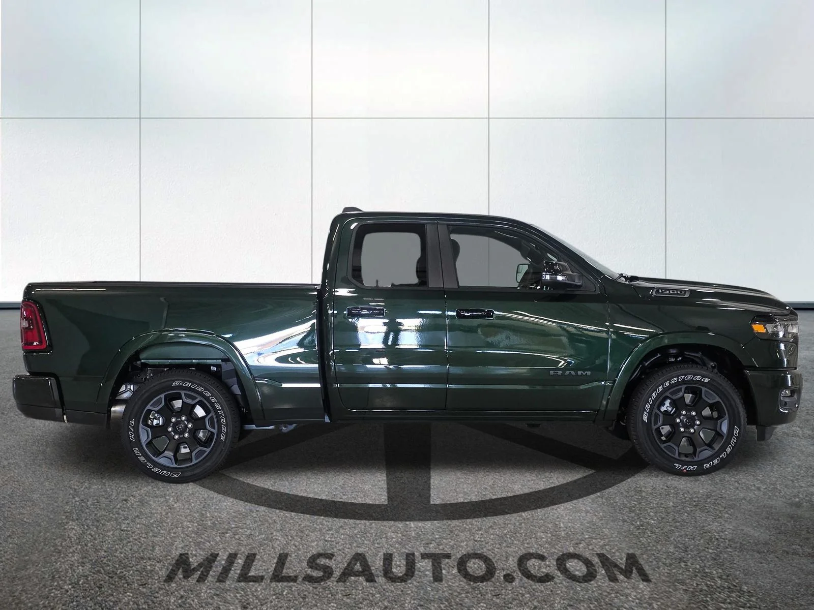 New 2026 Serrano-Green Metallic Exterior Paint RAM Big Horn/Lone Star image 9