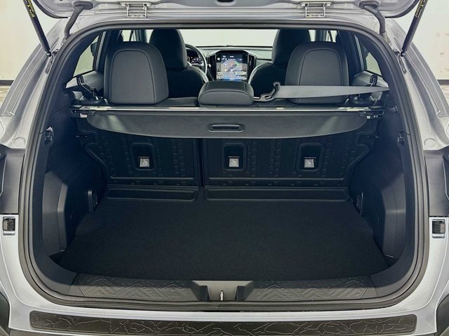 New 2026 ICE SILVER METALLIC Subaru Wilderness image 23