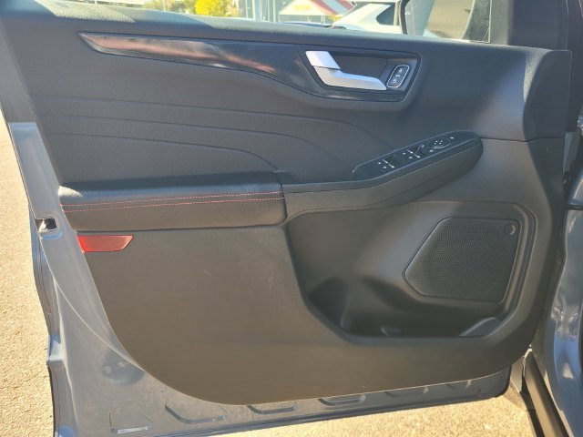 Used 2025 Blue Ford ST-Line image 18