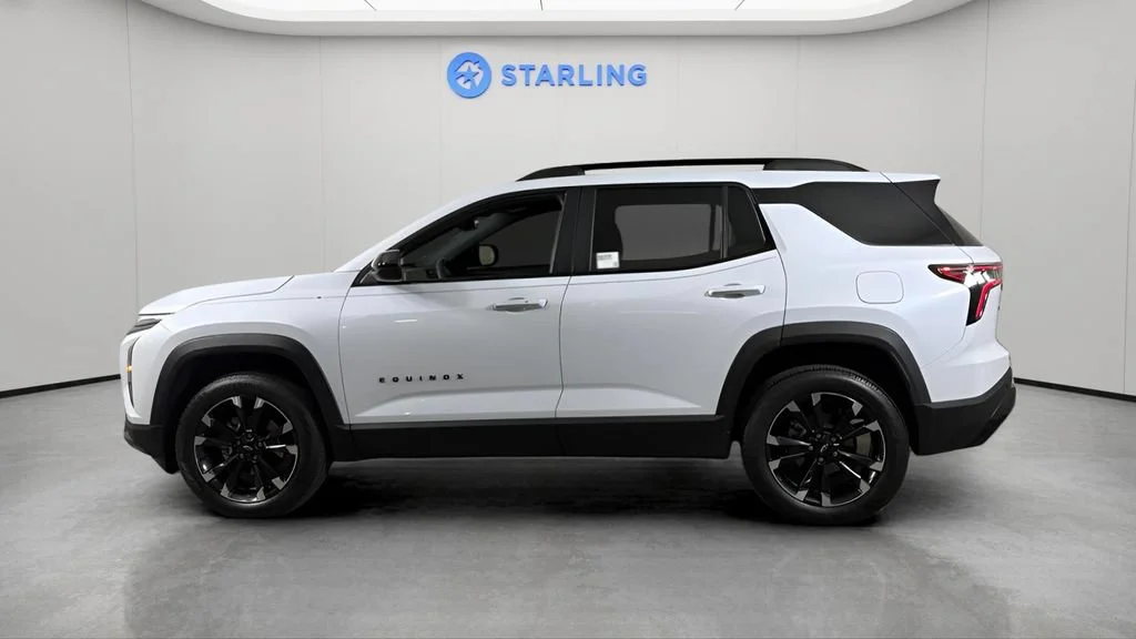 Used 2026 Polar White Tricoat Chevrolet RS image 3