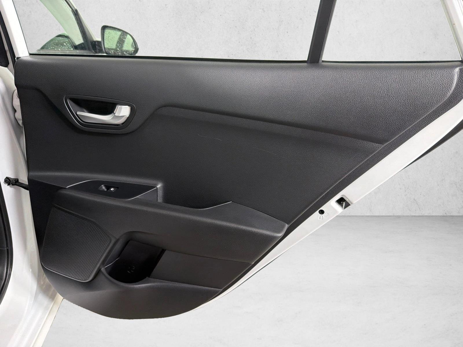 Used 2022 Clear White Kia S image 16