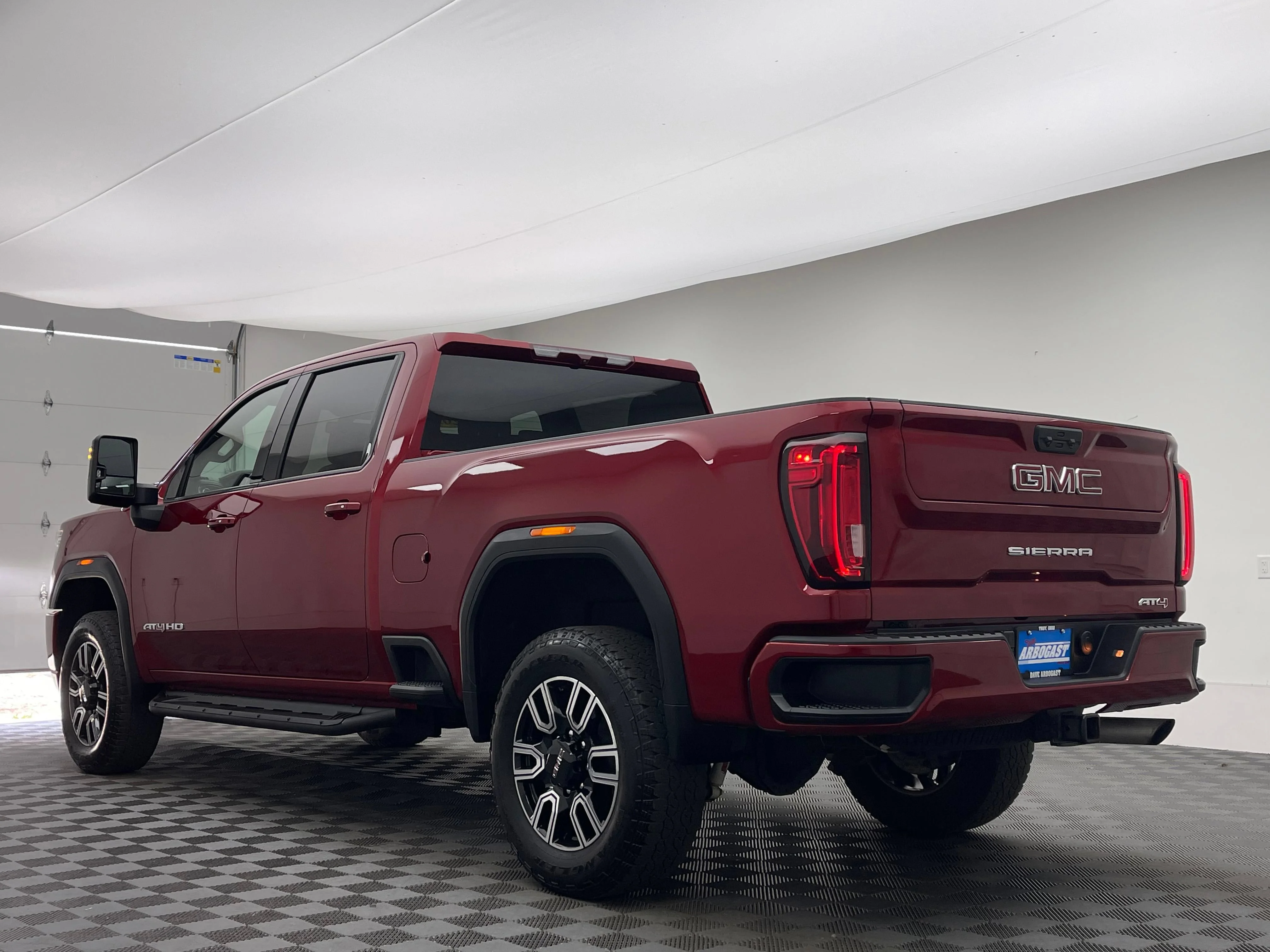 Used 2022 Cayenne Red Tintcoat GMC AT4 image 11