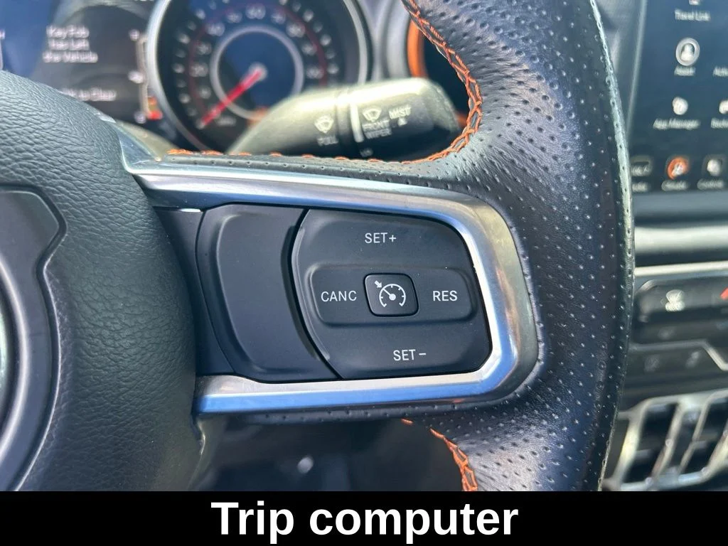 Used 2022 Gray Jeep Mojave image 45